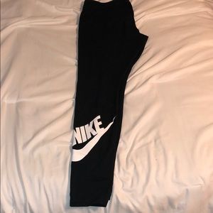 Nike leggings